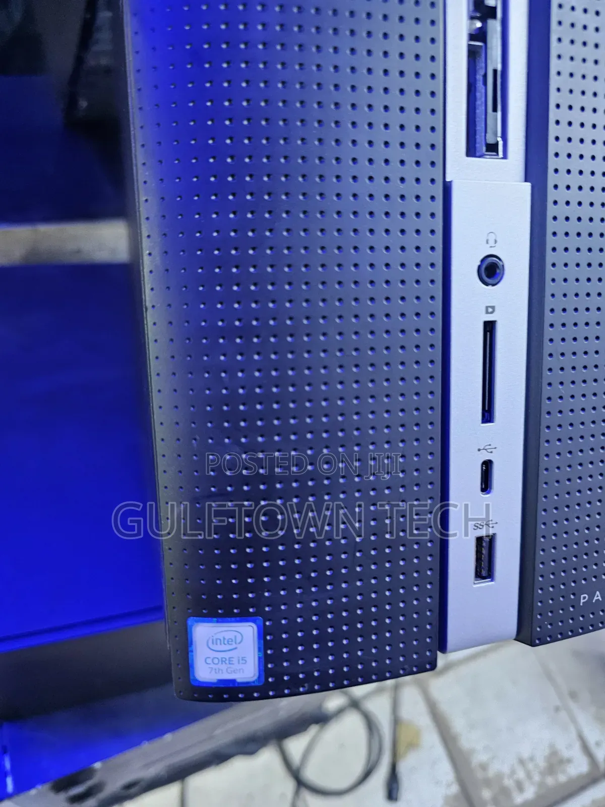 Desktop Computer HP Pavilion 570 8GB Intel Core i5 SSD 256GB