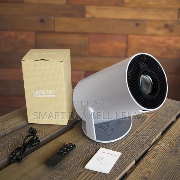 Built-in Apps Hy300 Portable Home Mini Android Projector
