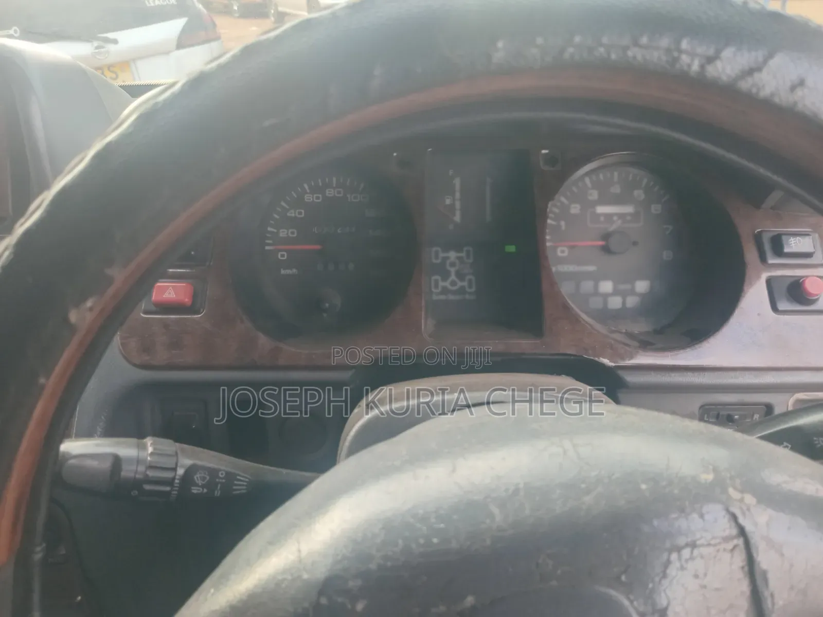 Mitsubishi Pajero 2000 Silver