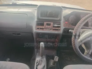 Mitsubishi Pajero 2000 Silver
