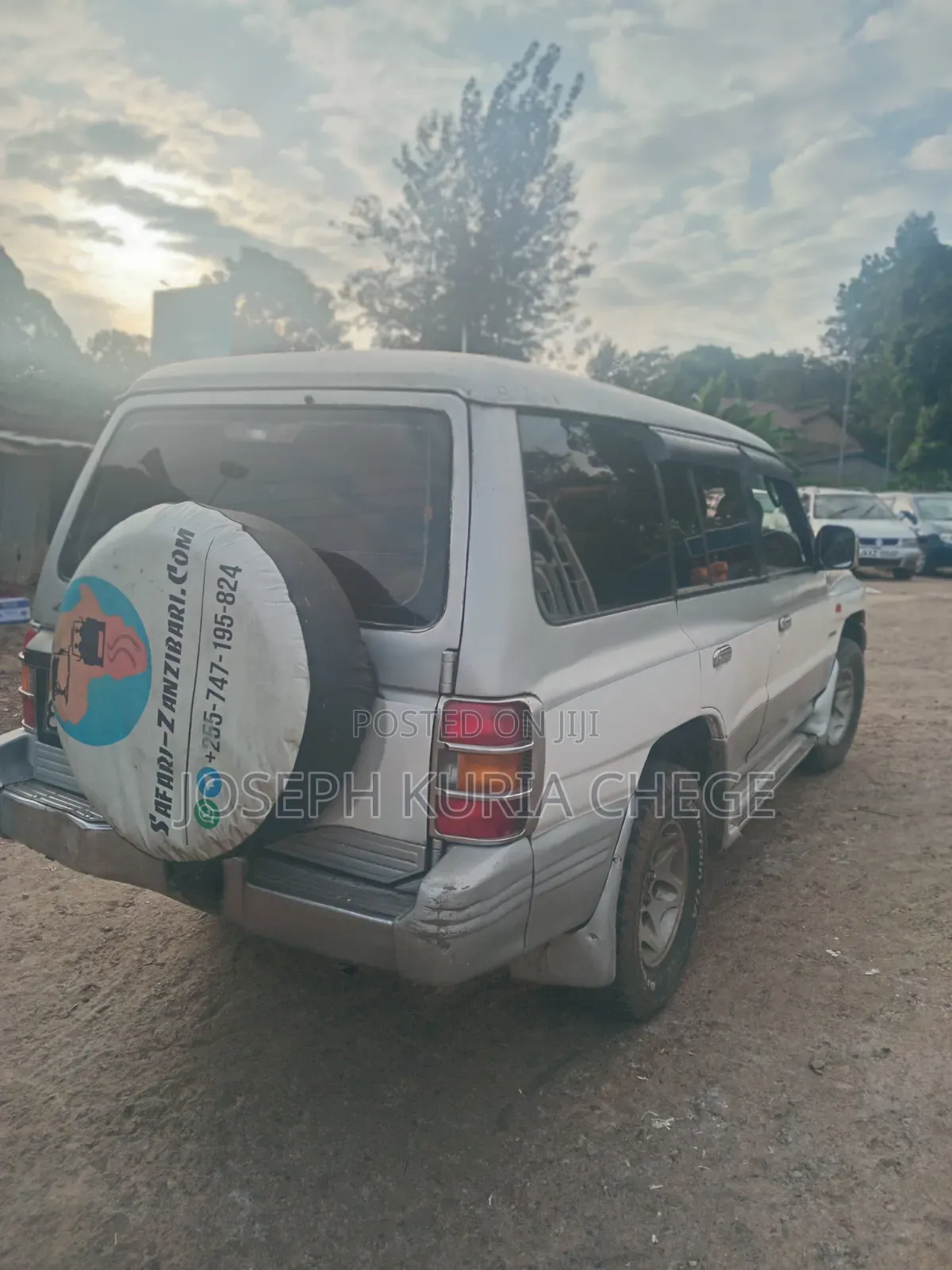 Mitsubishi Pajero 2000 Silver