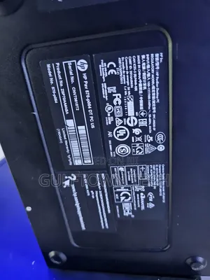 Desktop Computer HP Pavilion 570 8GB Intel Core i3 SSD 256GB