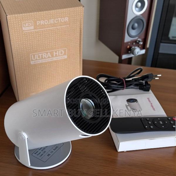 Laptop Compatible Hy300 Portable Home Mini Android Projector - thumbnail 2