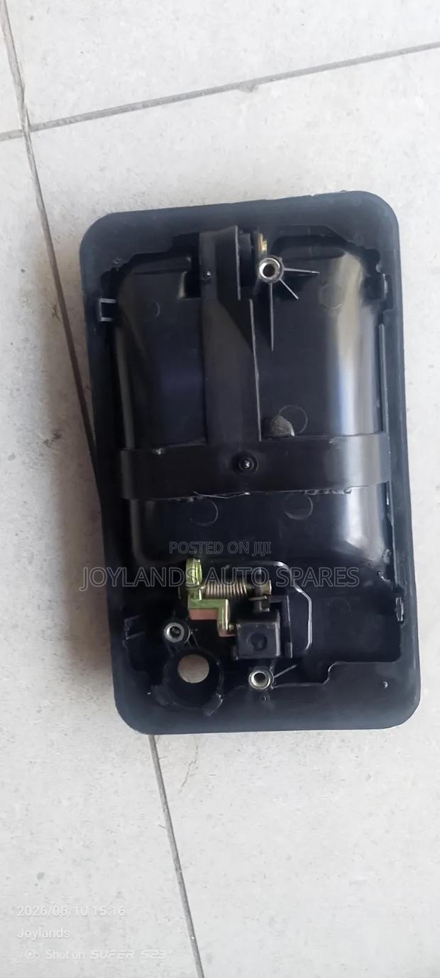 Isuzu Elf 700p Outer Door Handle Front - thumbnail 2