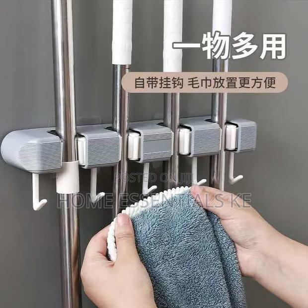*Non Slip Wall Mounted Mop Holder - thumbnail 2