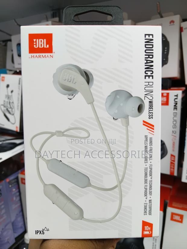 JBL Endurance Run 2 Wireless Bluetooth Earphones.