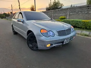Mercedes-Benz C270 2006 Silver