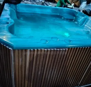 5 Person Jaccuzi