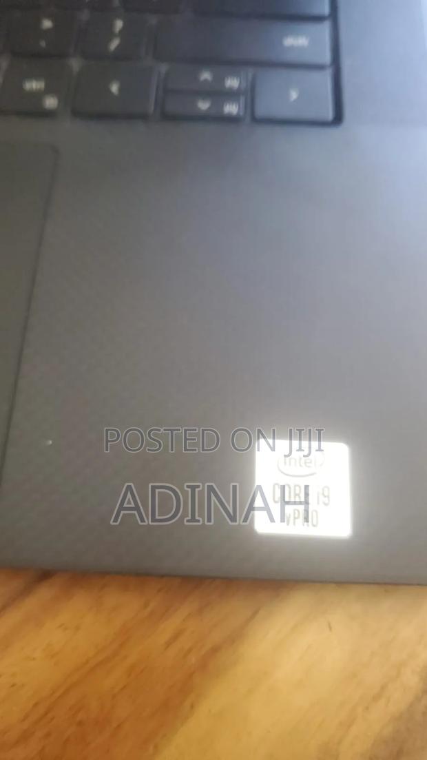 Laptop Dell Precision 5550 32GB Intel Core i9 SSD 512GB - thumbnail 3