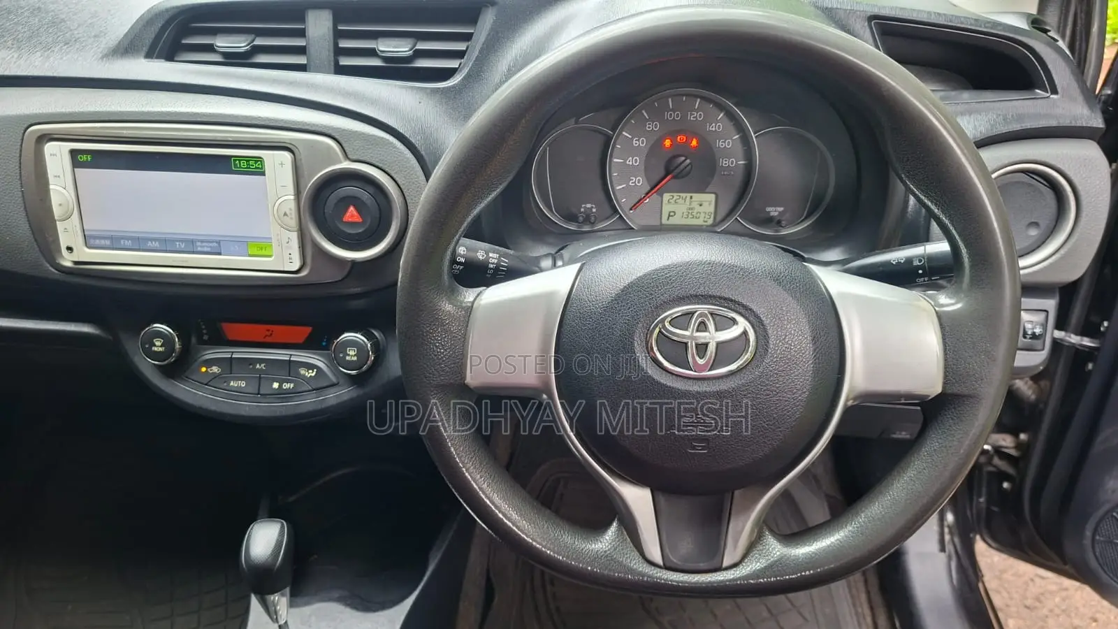 Toyota Vitz 2012 Black