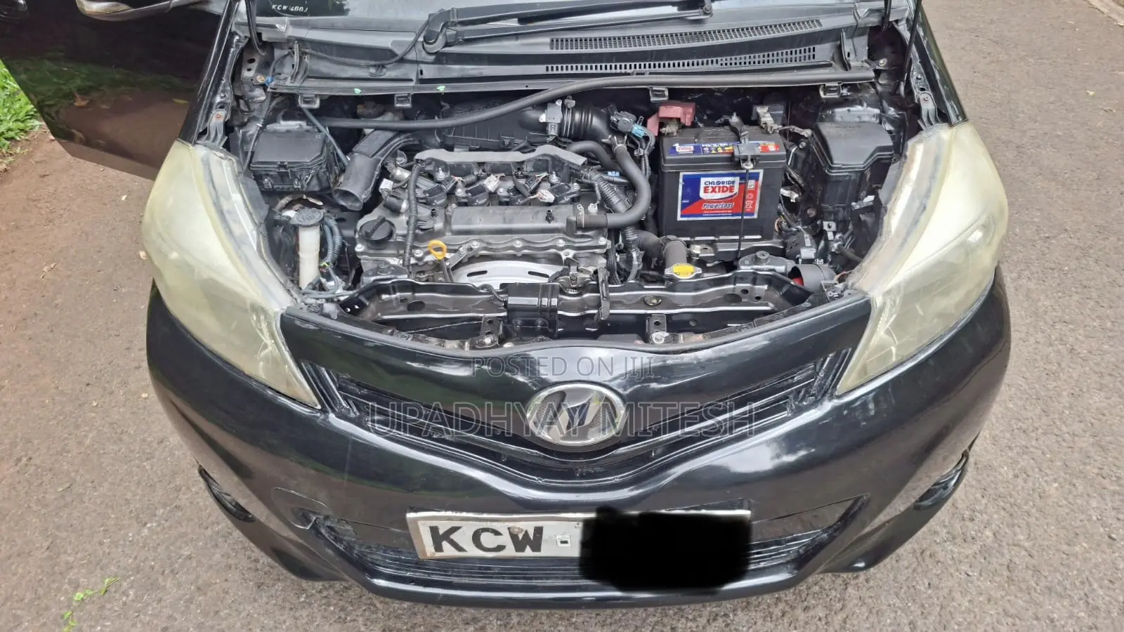 Toyota Vitz 2012 Black