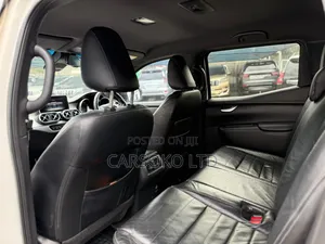 Mercedes-Benz X Class 2019 White