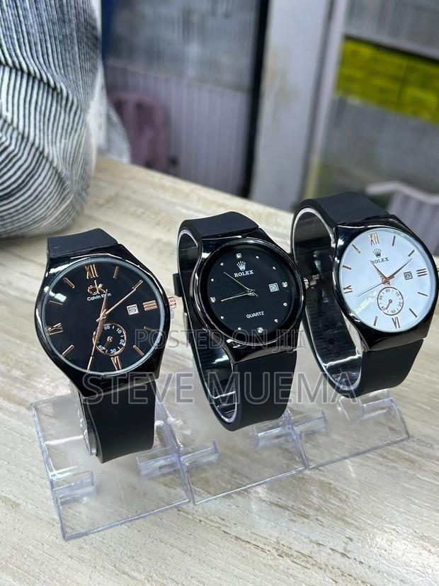 Rolex Rubber With Date. - thumbnail 3