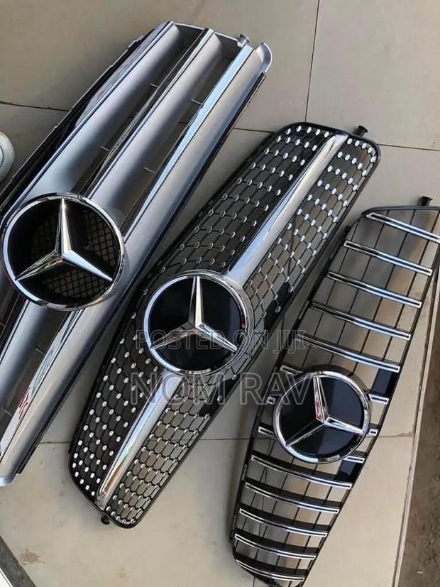 Mercedes Benz Front Grille