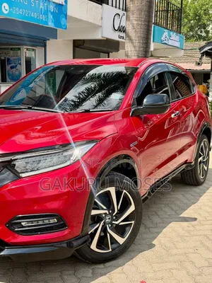Honda Vezel 1.5 Hybrid 2WD 2018 Red