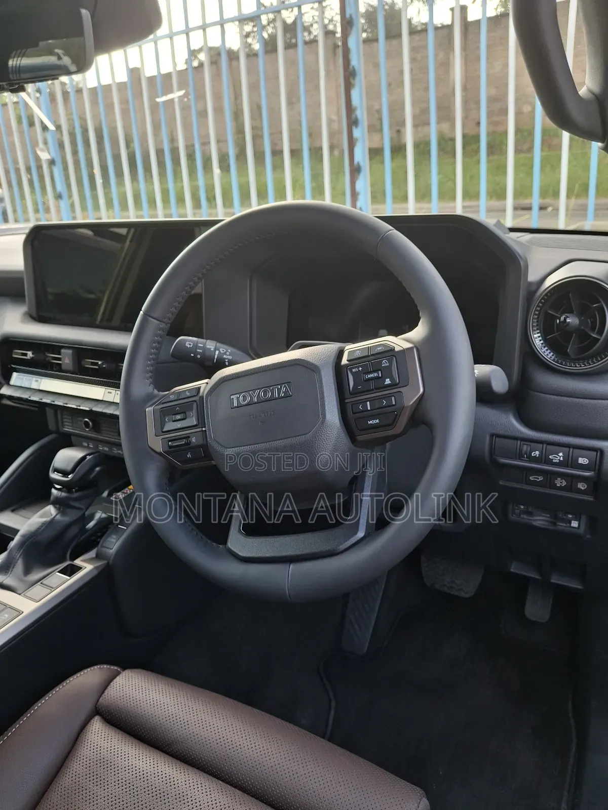 Toyota Land Cruiser LC250 2024 Black