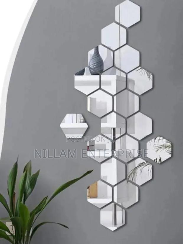 Hexagon Acrylic Mirrors/Peel Stick Mirrors 12pcs Set