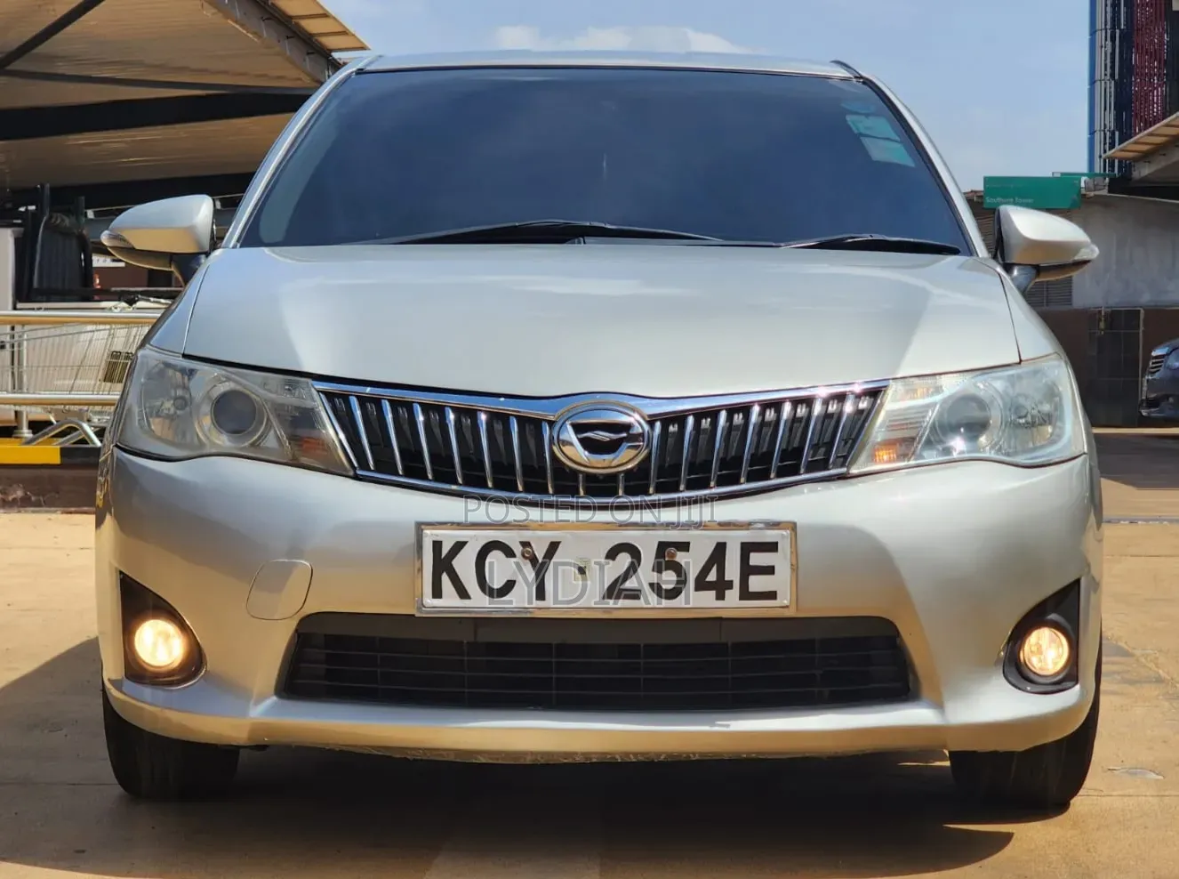 Toyota Axio 2012 Silver
