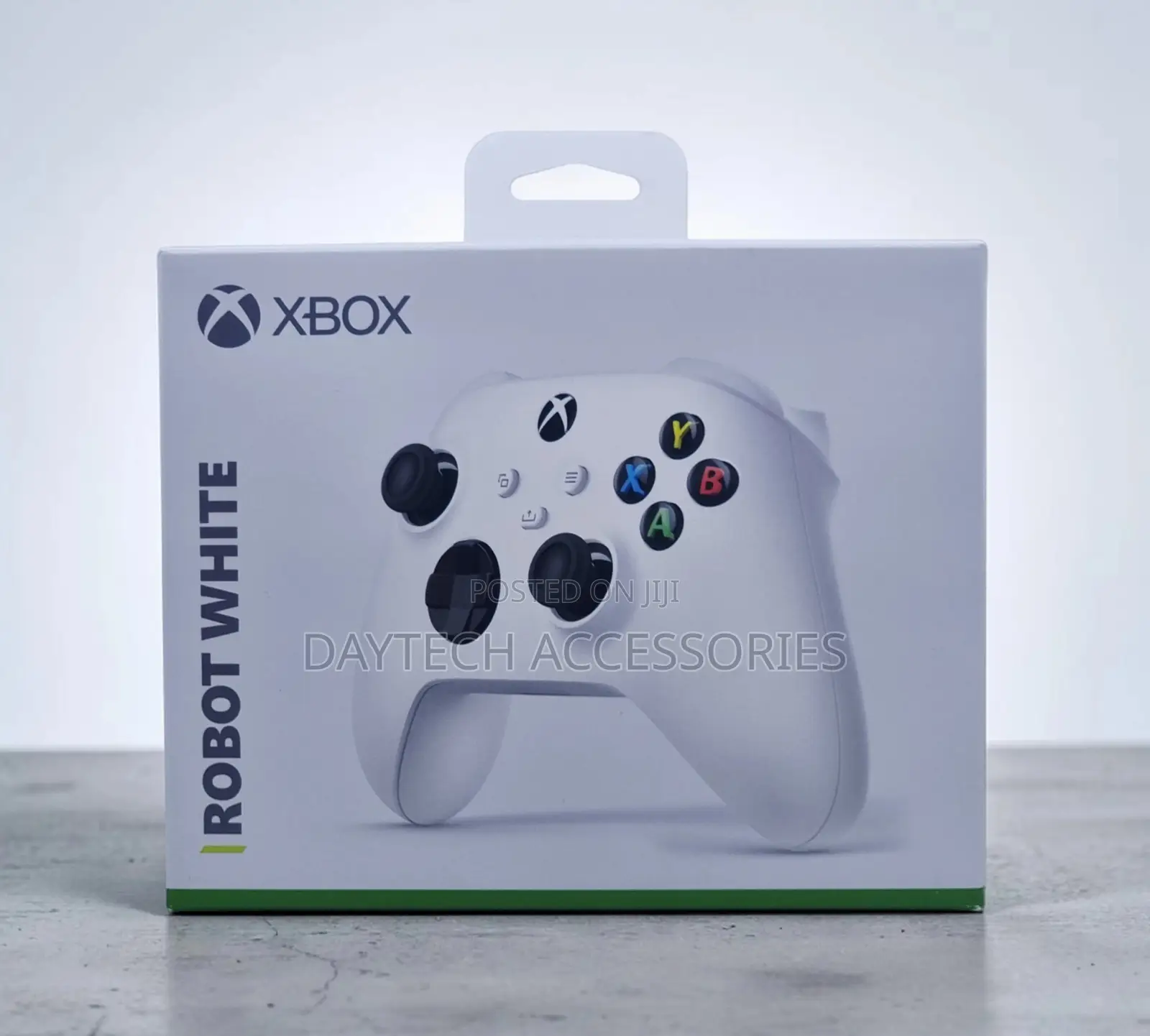 Microsoft Xbox Wireless Controller in the "Robot White" Color Scheme.