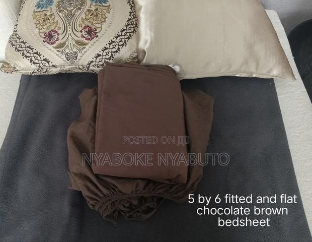 Thrifted Bedsheets - thumbnail 14