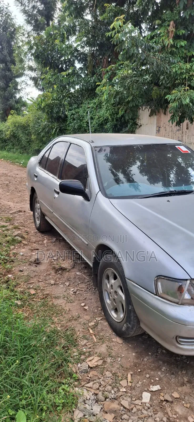 Nissan FB14 2004 Silver