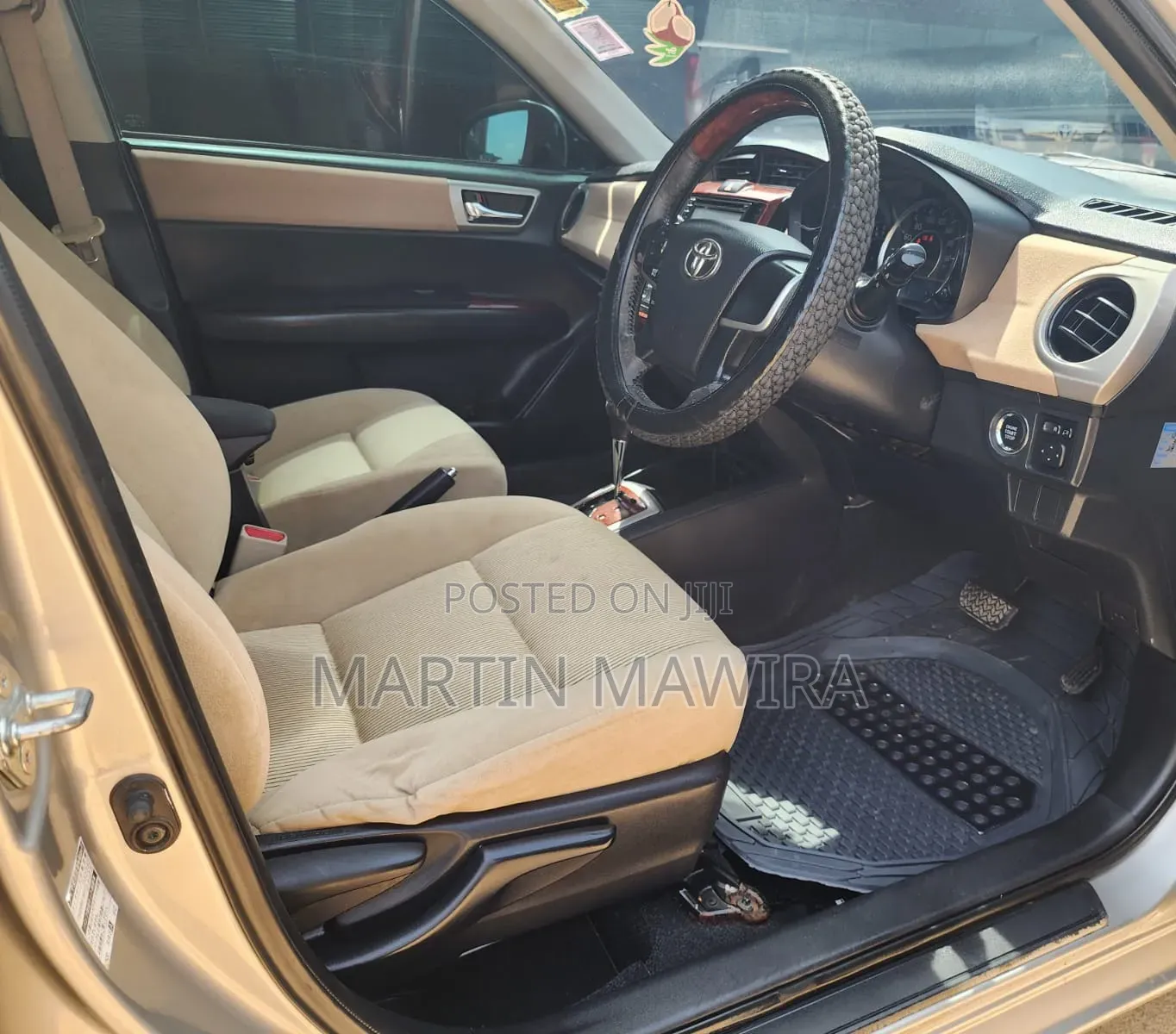 Toyota Axio 2012 Gold