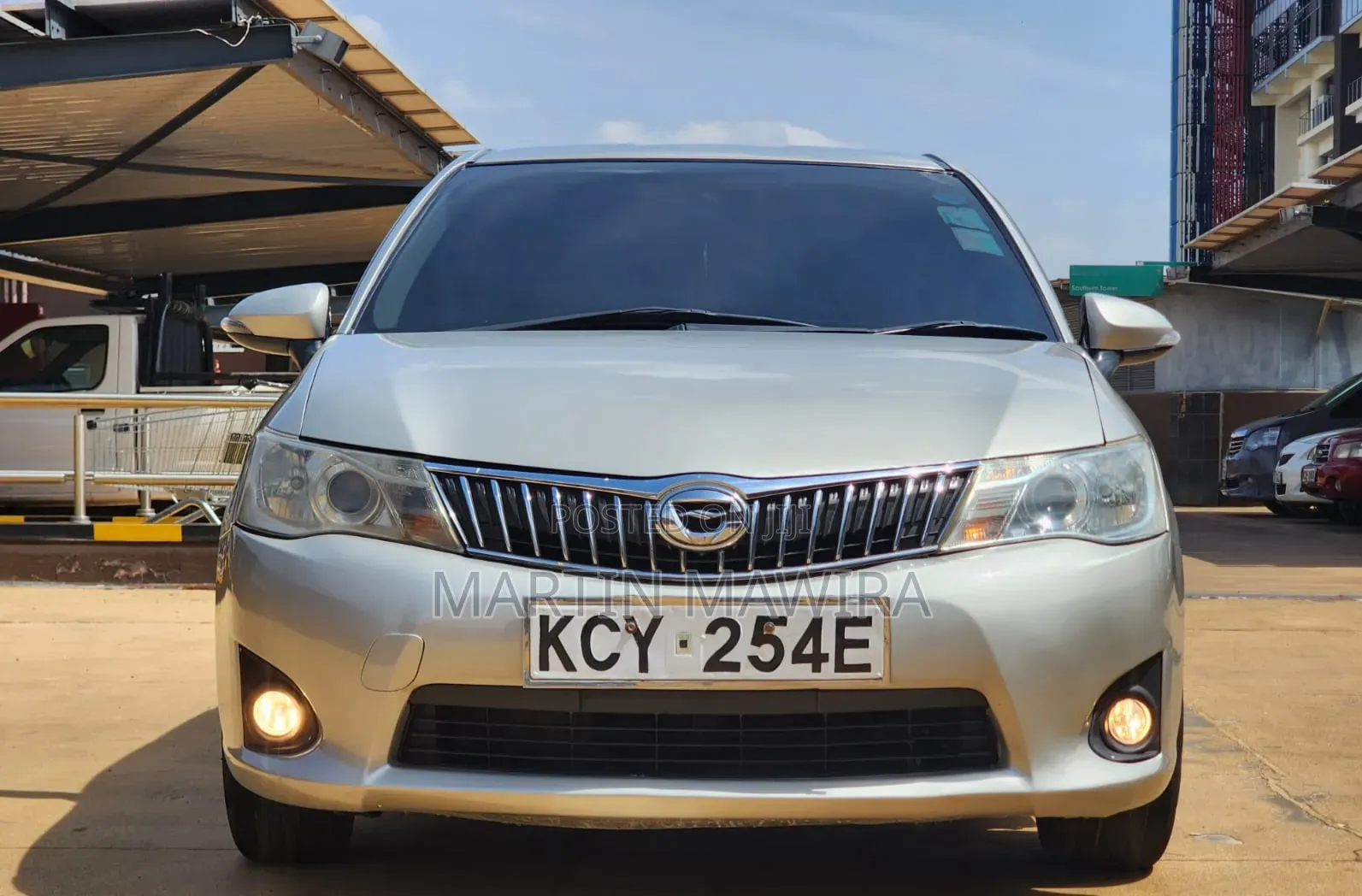 Toyota Axio 2012 Gold