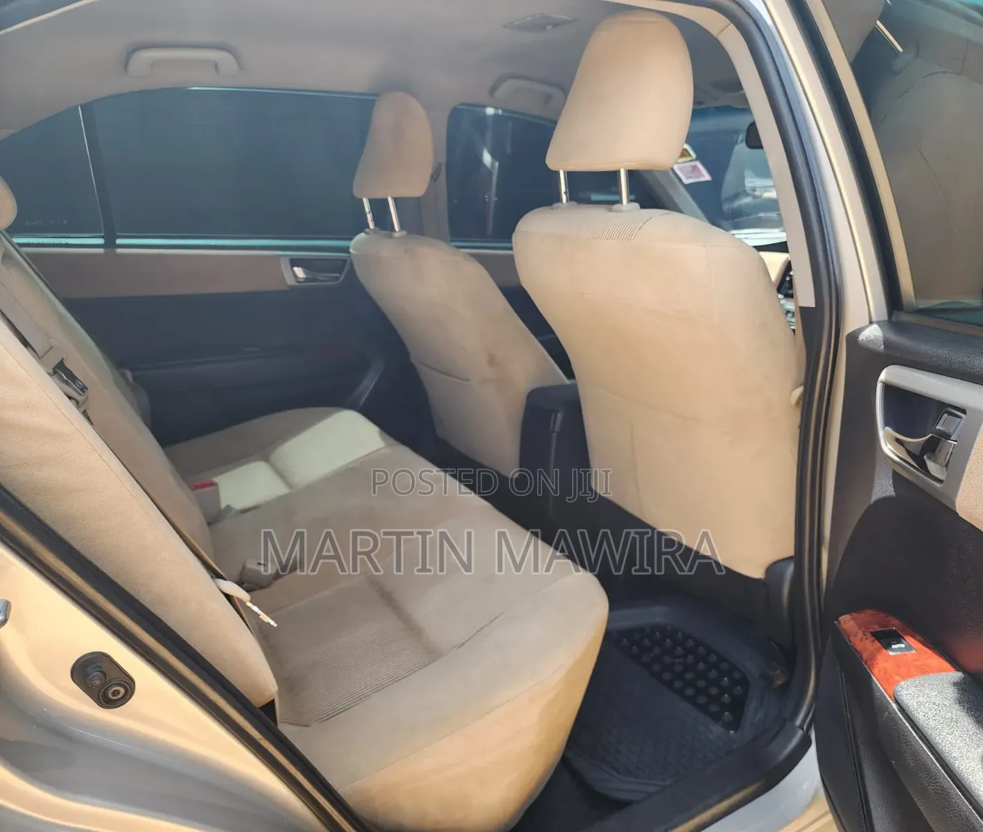 Toyota Axio 2012 Gold