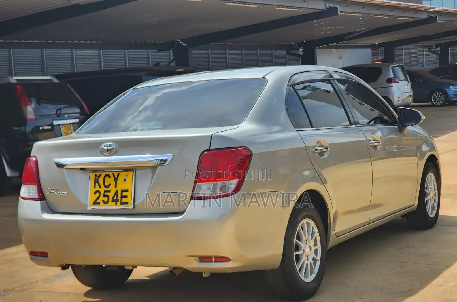Toyota Axio 2012 Gold