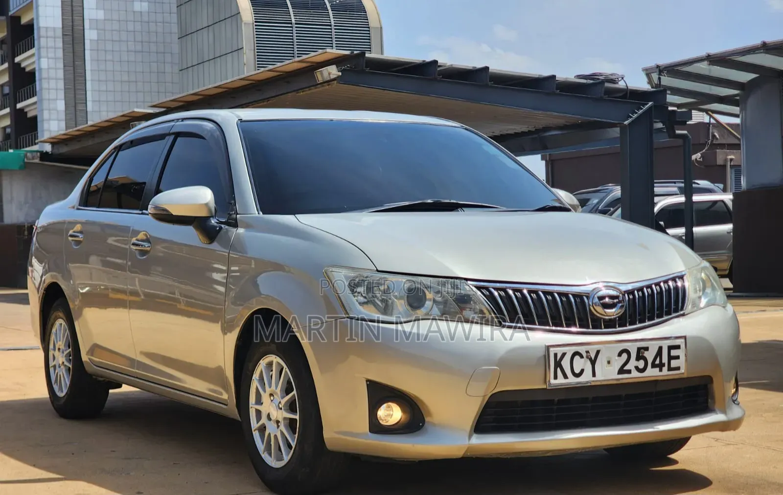 Toyota Axio 2012 Gold