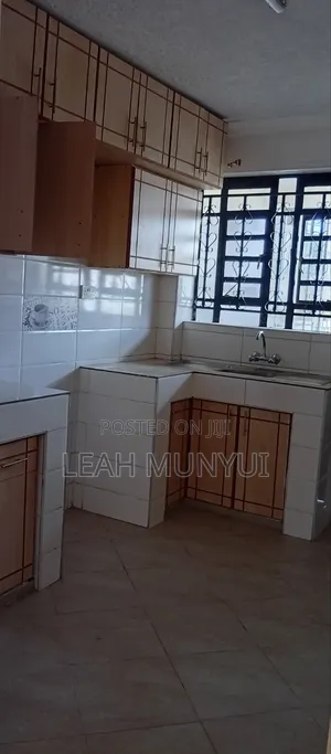 3bdrm Apartment in Ruaka for rent