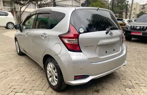 Nissan Note 2019 Silver