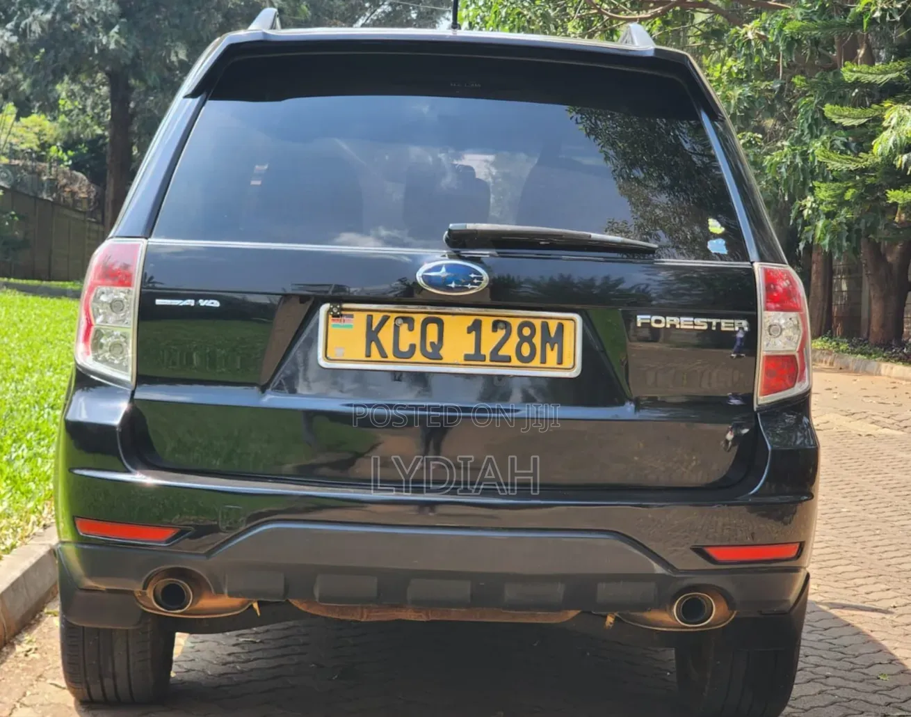 Subaru Forester 2011 Black