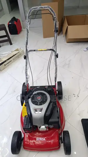 Honda 7.5hp 196cc Self-Propelled Lawn Mower