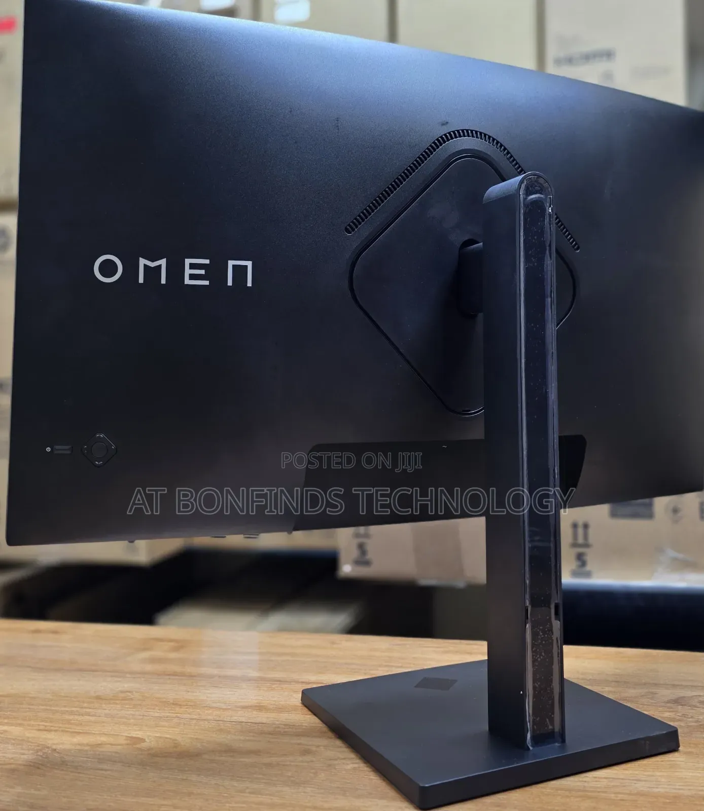 Hp Omen 32c Curved Gaming Monitor 
 32 Inch QHD [2560*1440]