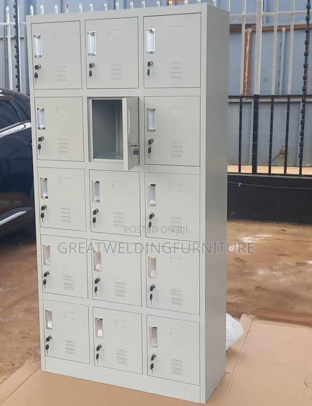 15 Locker Storage Cabinet
