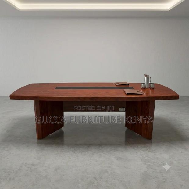 12 Person Mahogany Conference Table. - thumbnail 4