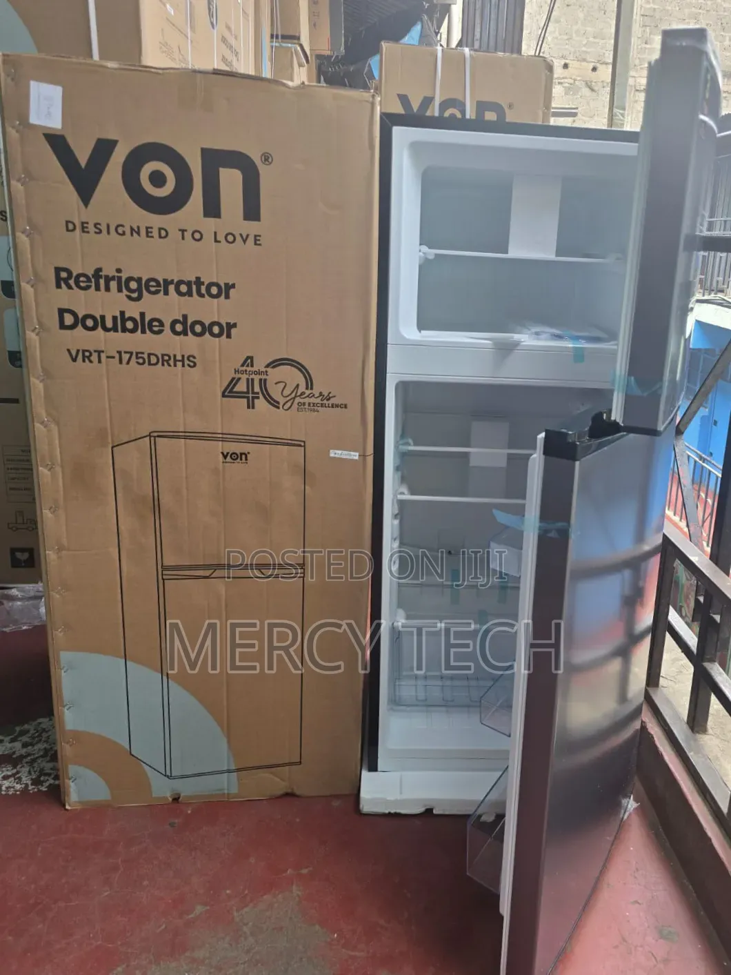 Von 175l Double Door Fridge