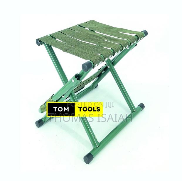 Green Extra Strong Foldable Aluminium And Nylon Canvas Camping Chair - thumbnail 4