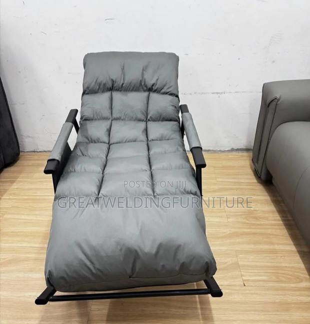 Generic 2/1 Folded Chair