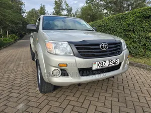 Toyota Hilux 2008 Silver