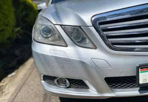 Mercedes-Benz E250 2009 Silver