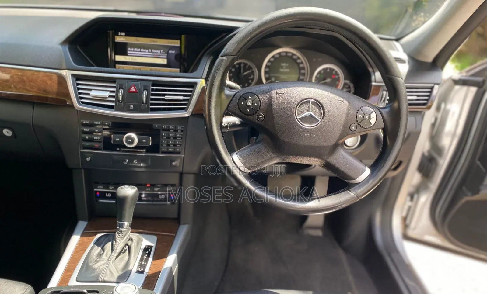 Mercedes-Benz E250 2009 Silver
