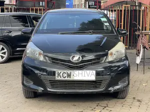 Toyota Vitz 2013 Black