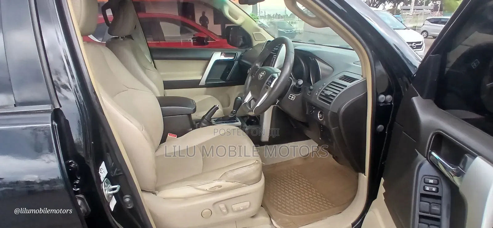 Toyota Land Cruiser Prado 2011 Black