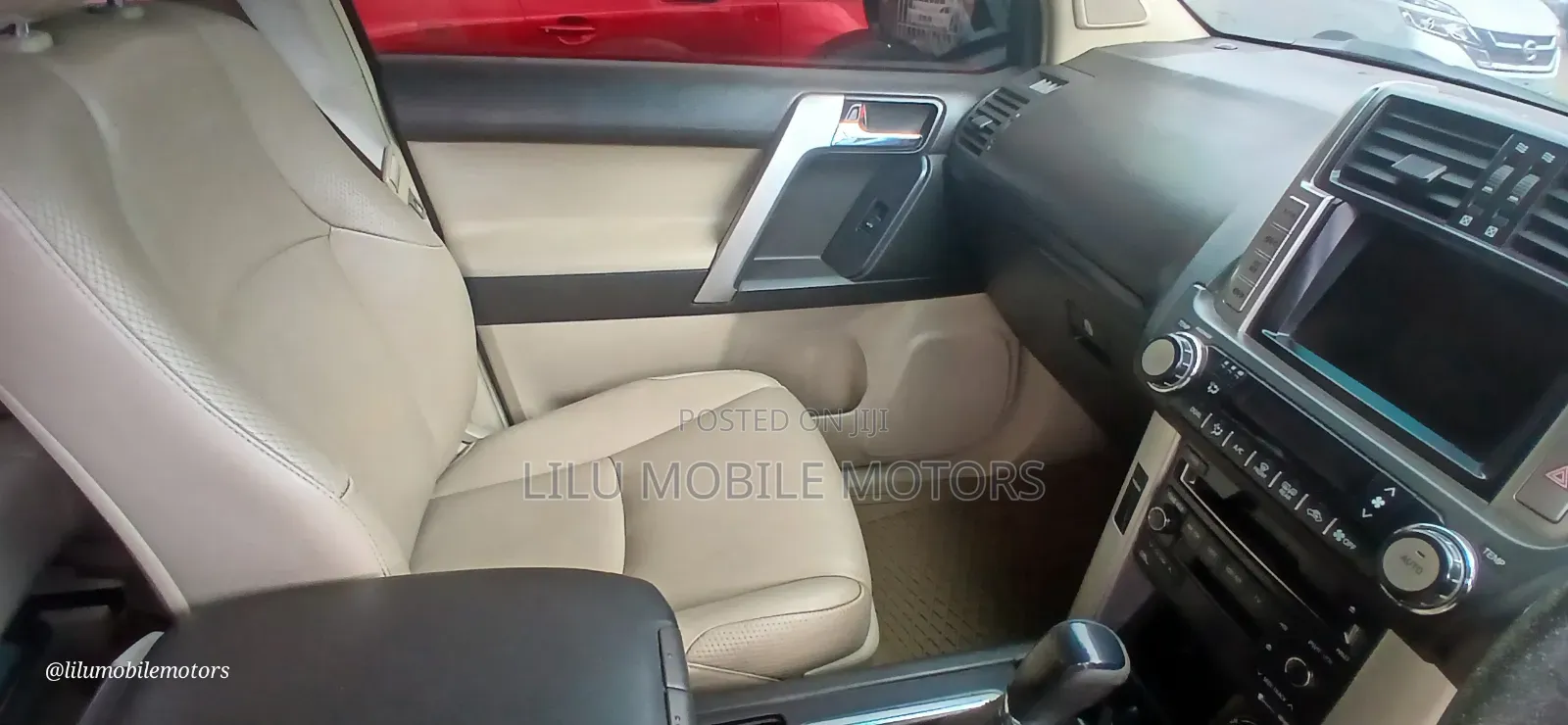 Toyota Land Cruiser Prado 2011 Black