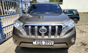Toyota Land Cruiser Prado 2017 Gray