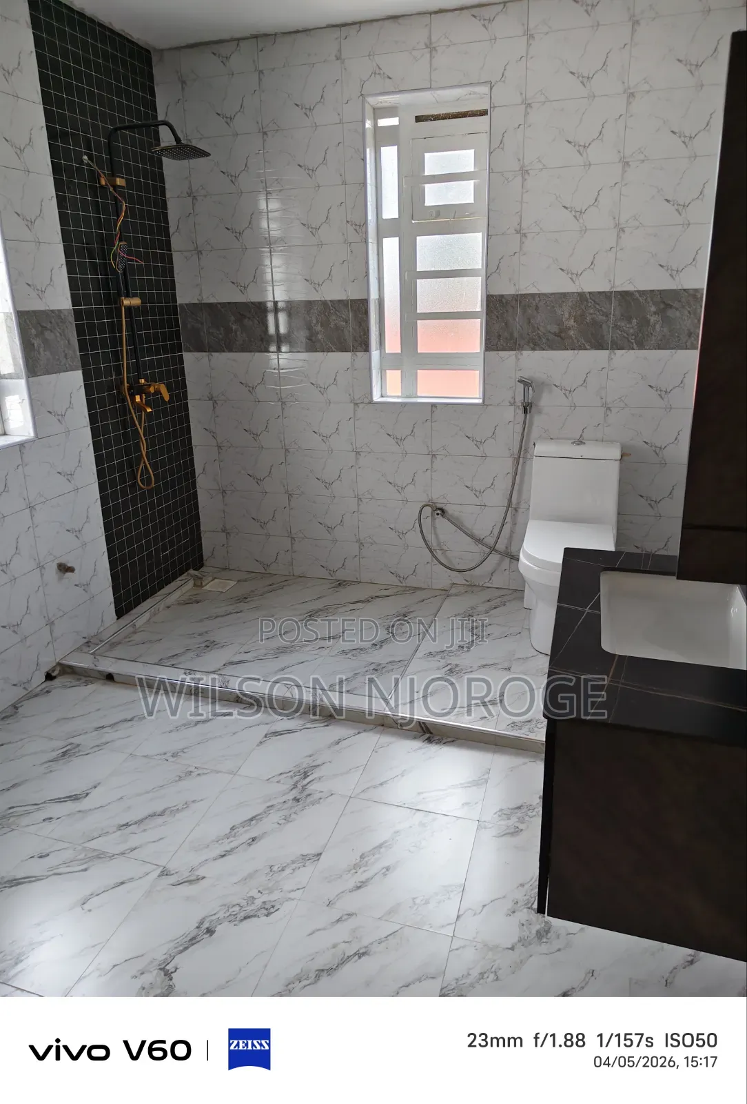 5bdrm Maisonette in Roots Estate, Barnabas for sale