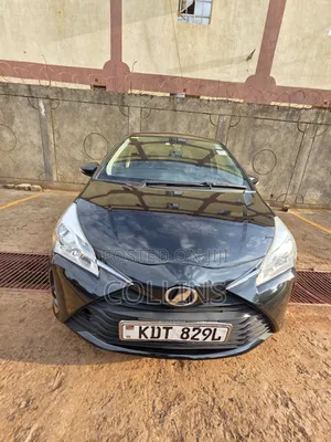 Toyota Vitz 2018 Black