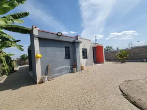 3bdrm Bungalow in Juja, Kenyatta Road / Theta  for rent